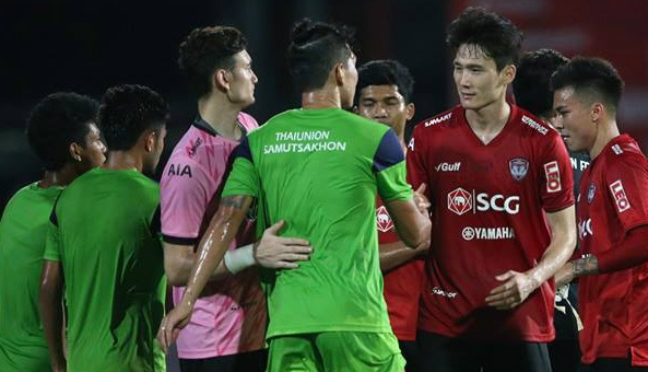 Văn Lâm sẵn sàng 'ăn thua' với 2 ngoại binh ngày mở màn Thai League